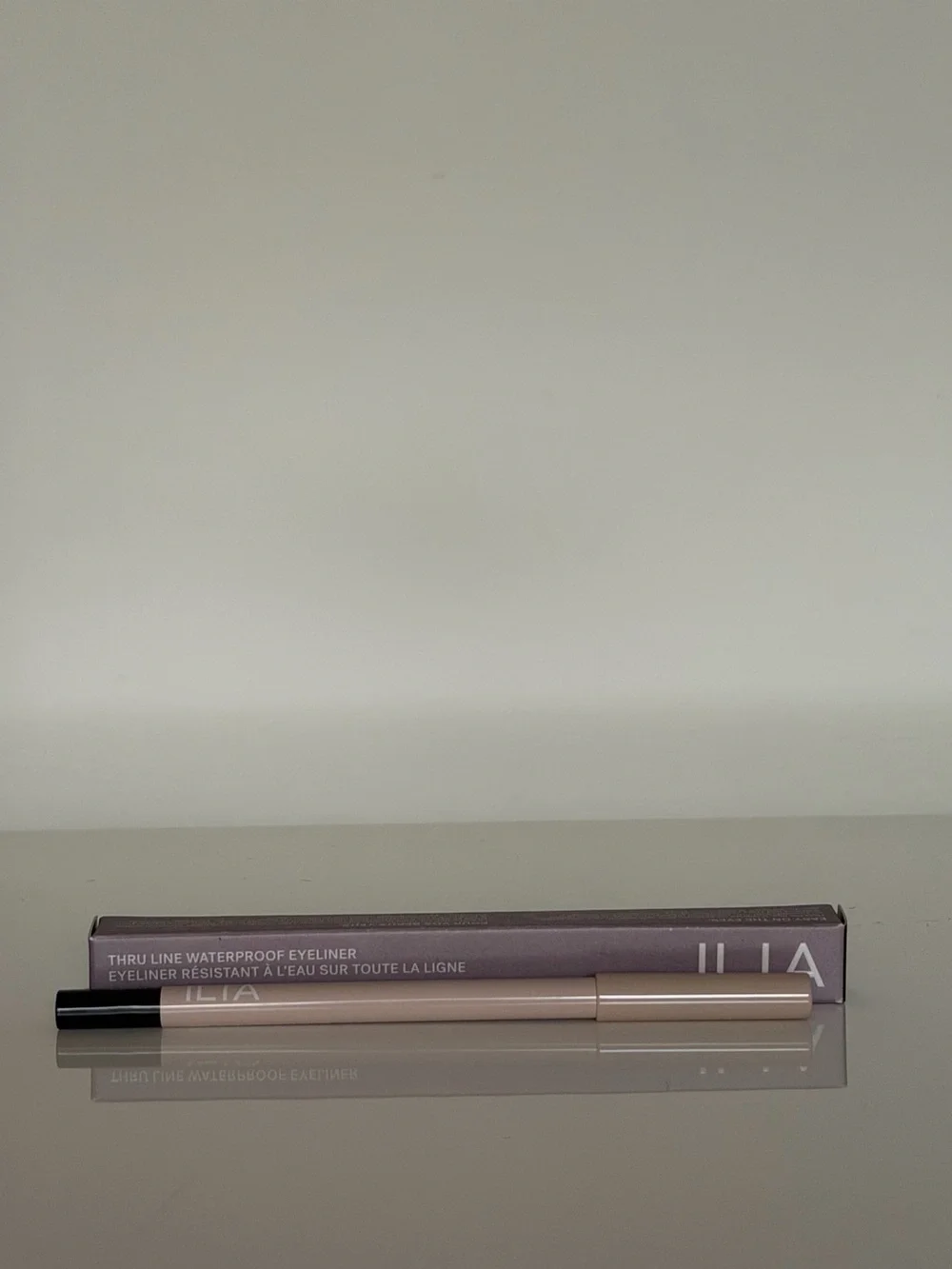 ILIA Thru Line Waterproof Eyeliner black Ink